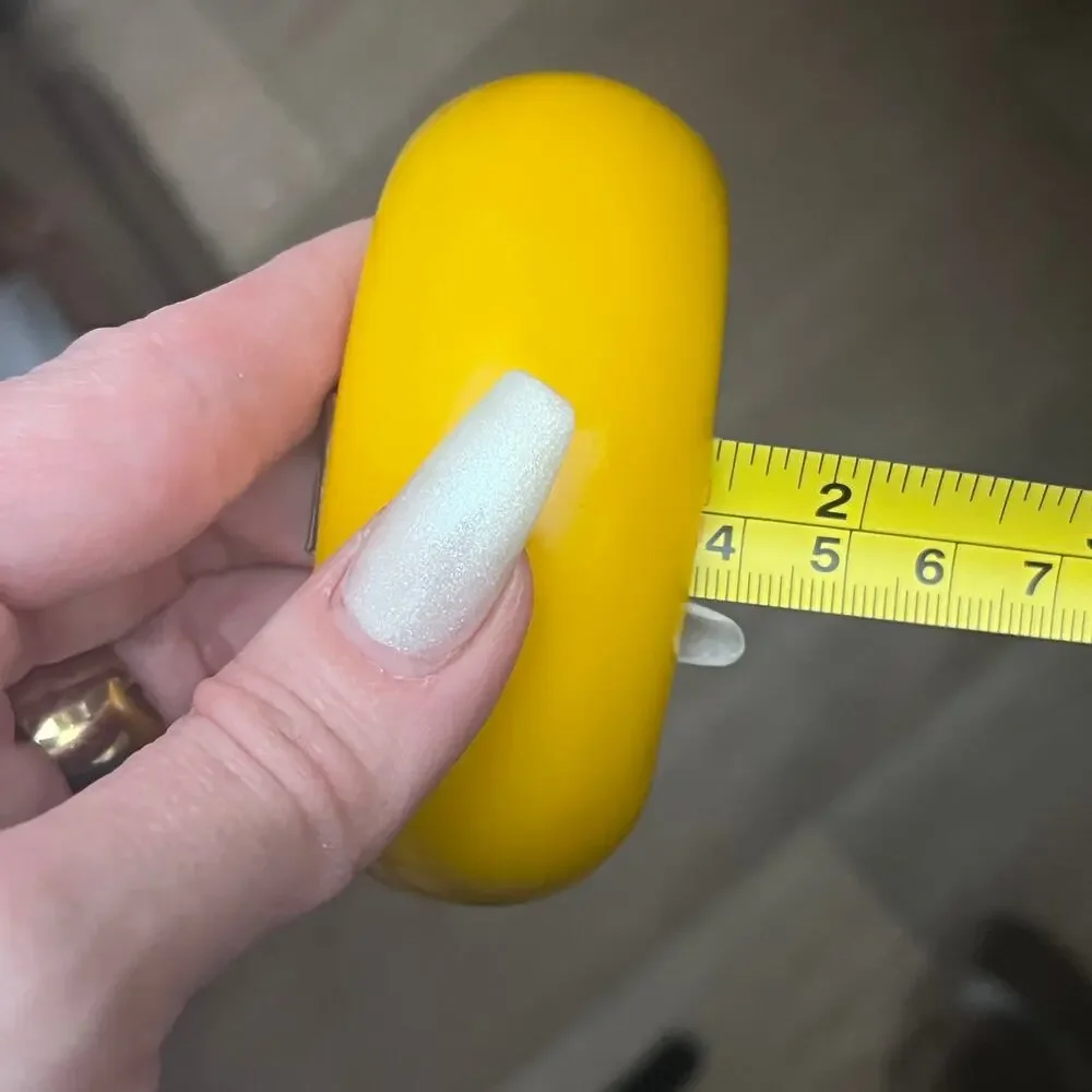 Vintage chunky butterscotch yellow genuine Bakelite bangle bracelet